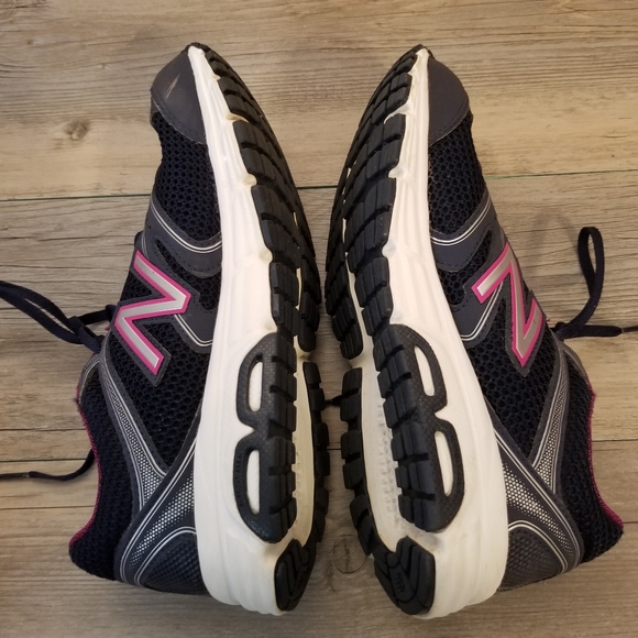 New Balance 470 TechRide Sneaker Running Shoes - Picture 5 of 8